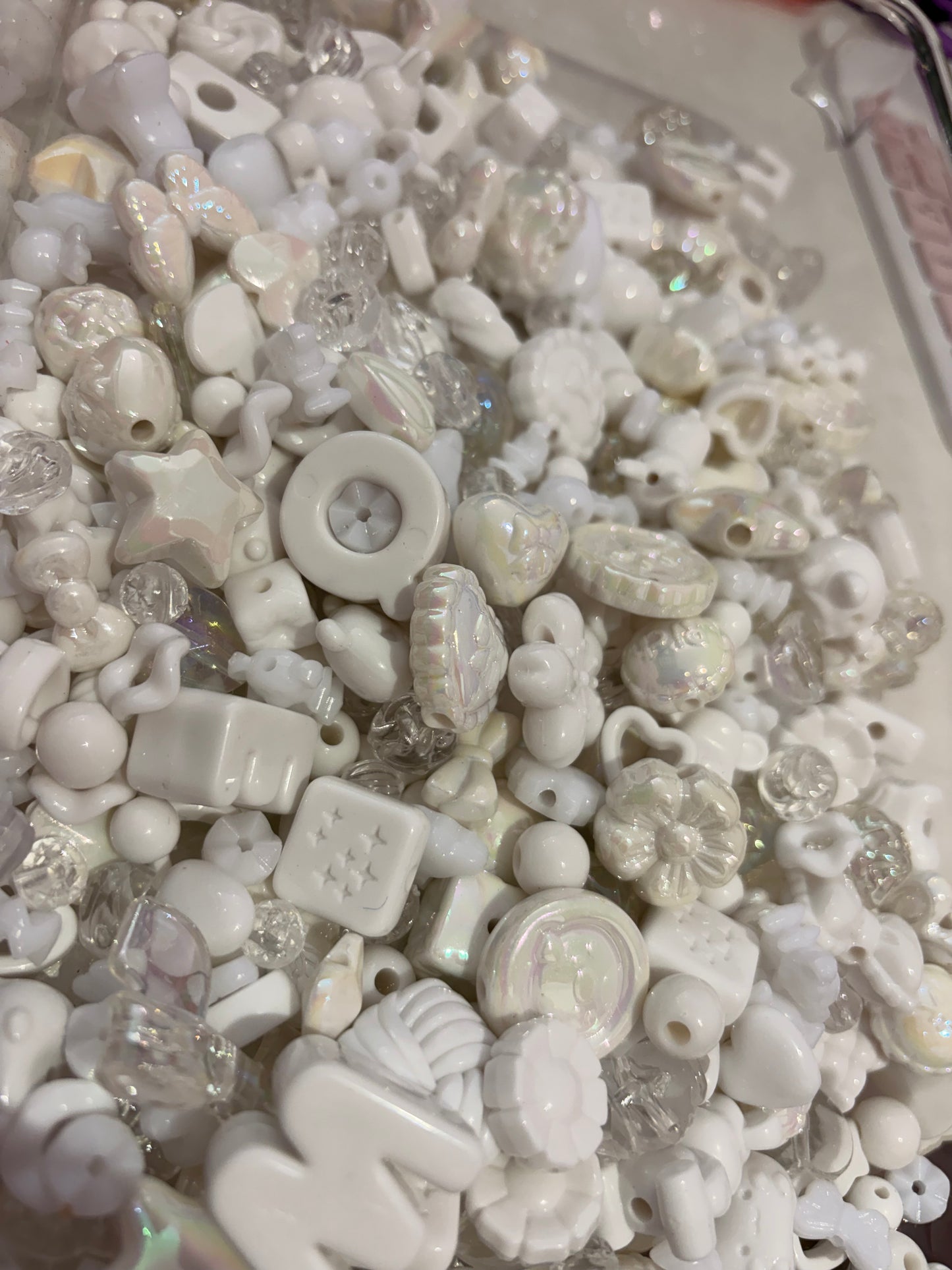 White acrylic bead mix 25g