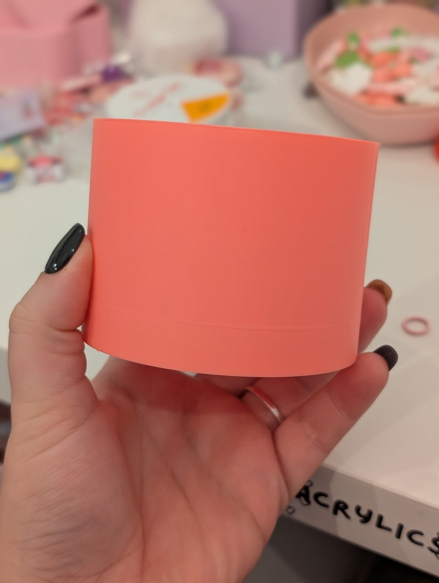 No mess glitter funnel